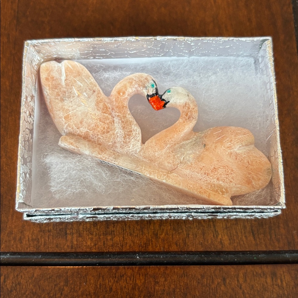 Hubert Pincion Carved Stone Swan Pair Zuni Style Fetish Sculpture  3.5” - Picture 5 of 6